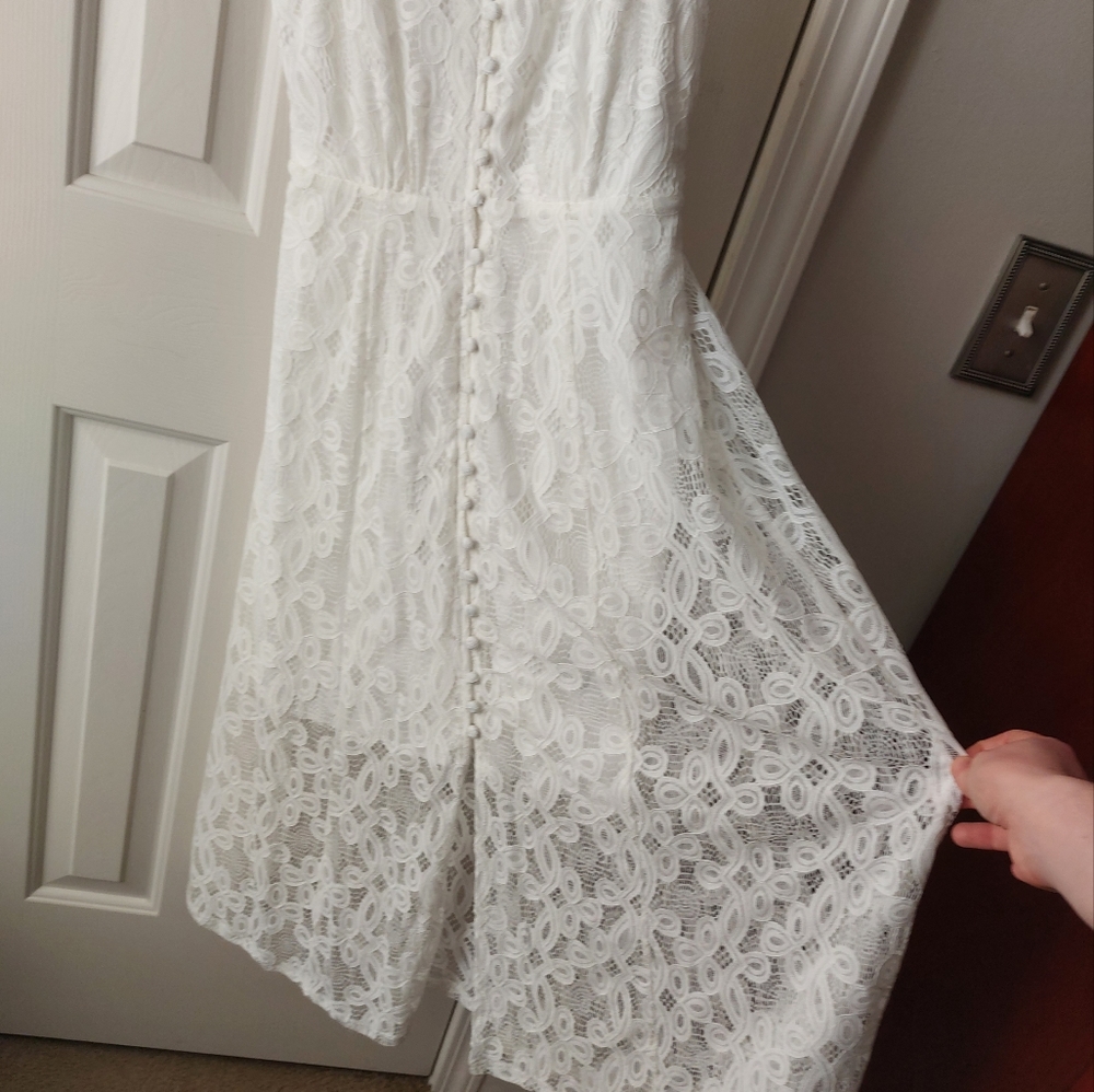 Three Pink Hearts - White Sleeveless Spaghetti-Strap Lace Button-Up Midi Dress - Picture 4 of 10